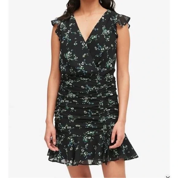Banana Republic Floral Print Ruched Mini Dress Flutter Sleeve Size 4 - Picture 2 of 5